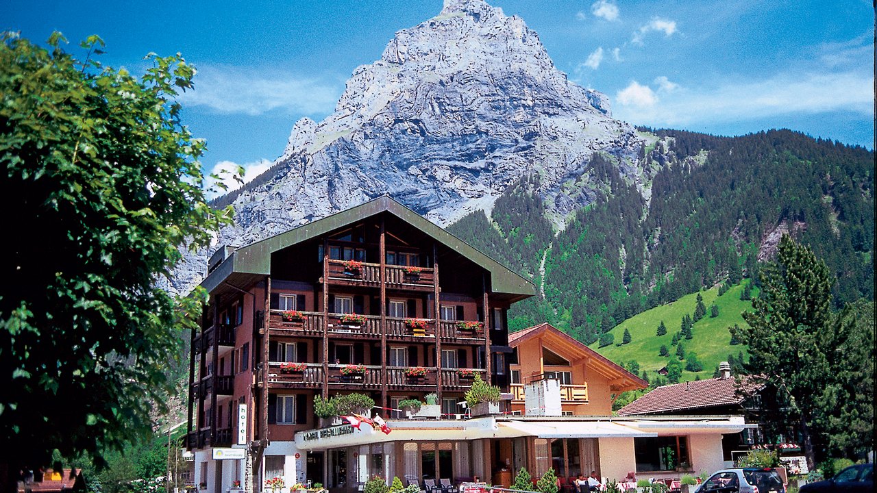 Hotel Restaurant Blümlisalp, Kandersteg